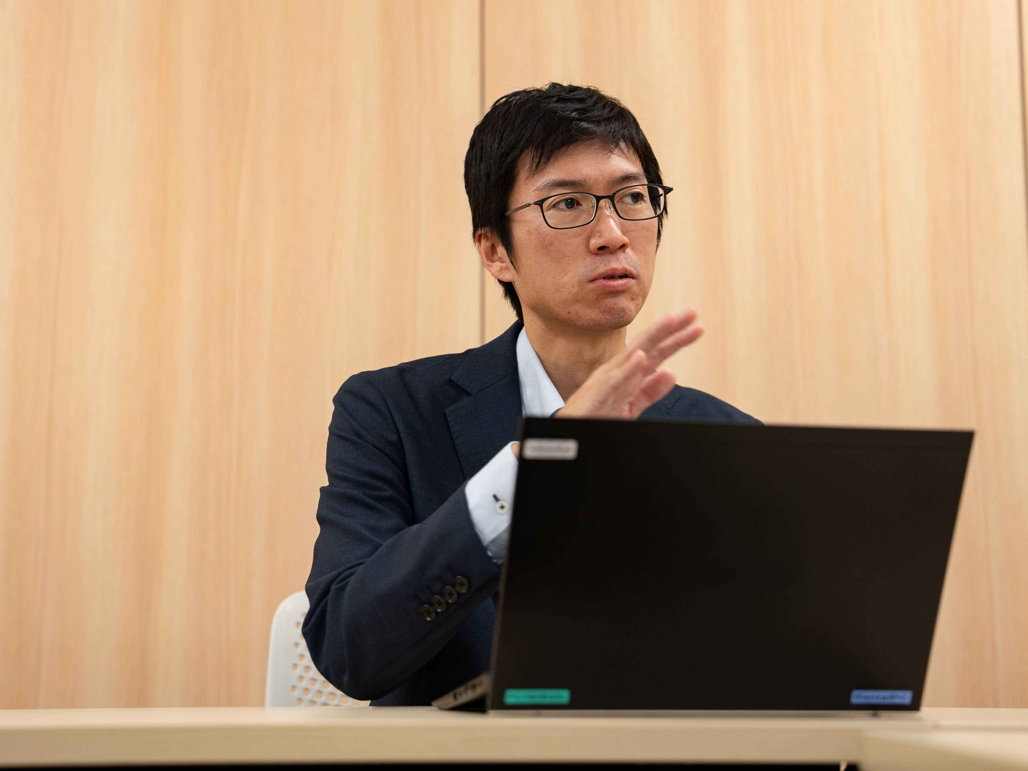 NTT Web 4